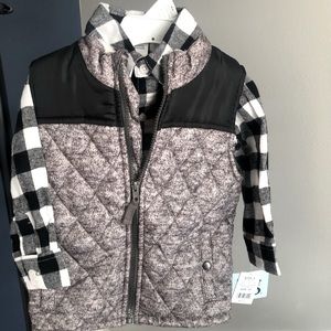 NWT boys 4T vest and plaid button up set. Perfect for fall and winter